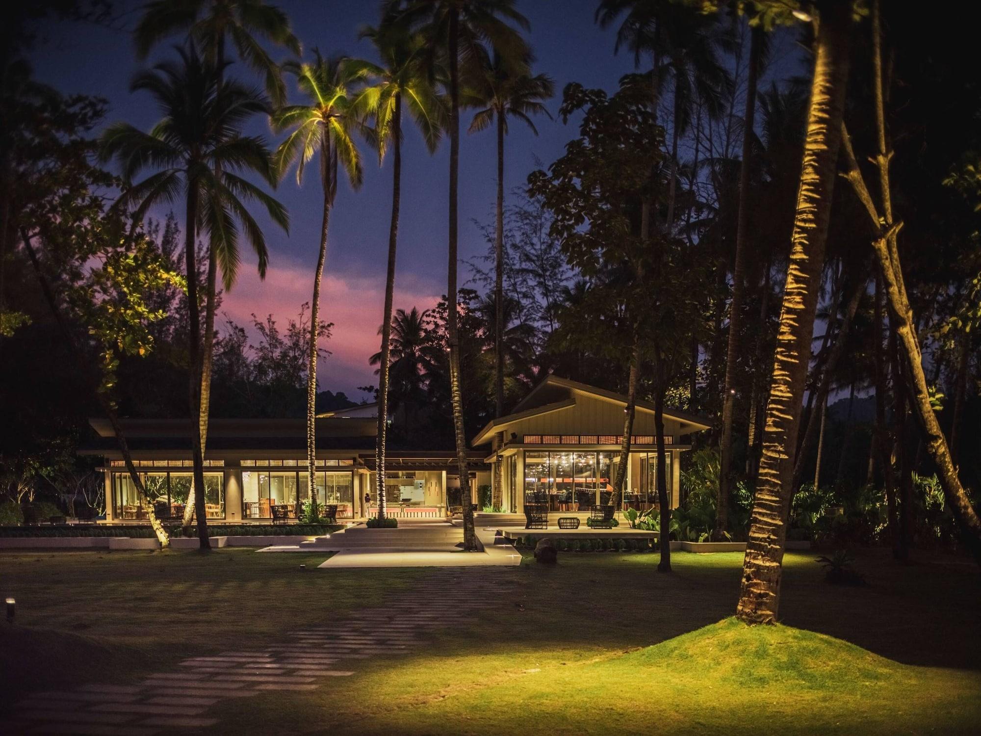 Avani Plus Khao Lak Resort Eksteriør billede
